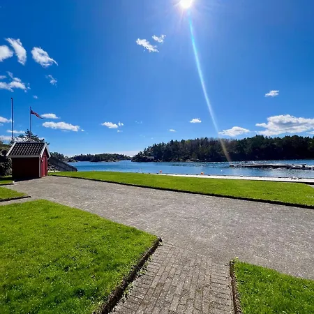 Fritidsbolig Ved Sjoen I - Kort Kjoretur Til Dyreparken